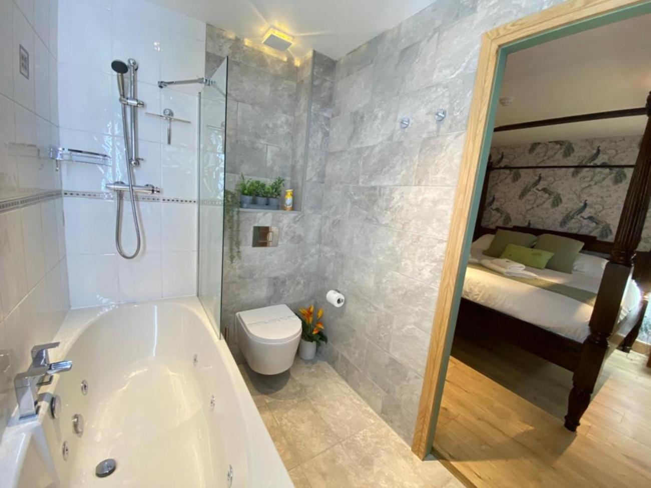Lake District Romantic Get Away In 1 Acre Gardens Off M6 Penrith Eksteriør bilde